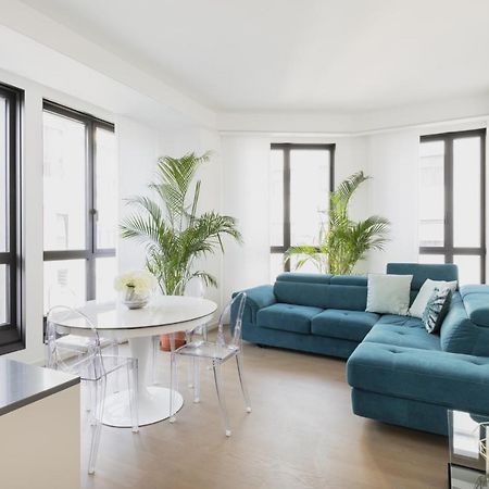 Easylife - Lussuosa Dimora Con Rooftop Condominiale Vista Duomo ミラノ エクステリア 写真